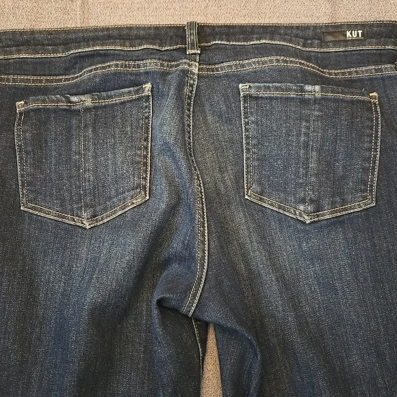 Kut from the Kloth Catherine Boyfriend Jeans, Size 16 - Picture 5 of 14